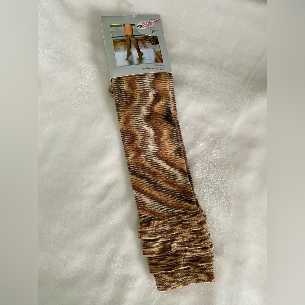 Blazin Roxx Boot Socks with Stacked Ruffles - Picture 3 of 6